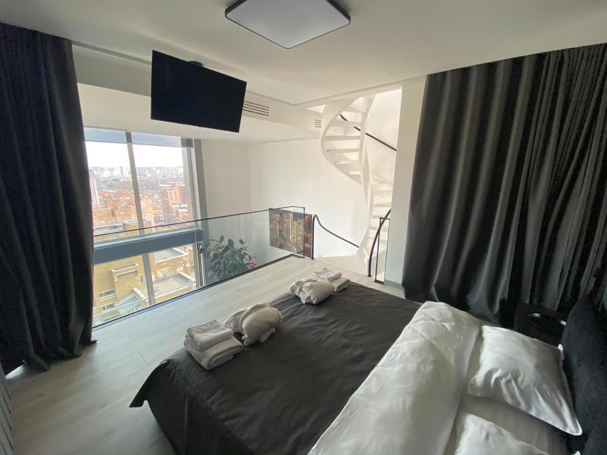 The Penthouse Kyiv Lägenhet Exteriör bild
